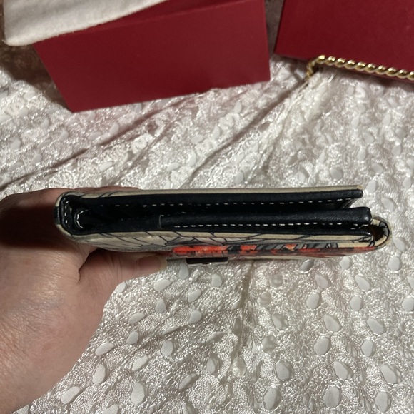 Salvatore Ferragamo Lioness Wallet - Picture 13 of 17